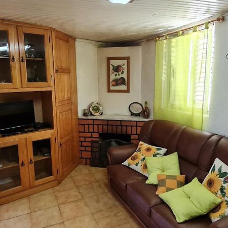 Casa Das Bonecas Кастро Дайре Екстериор снимка