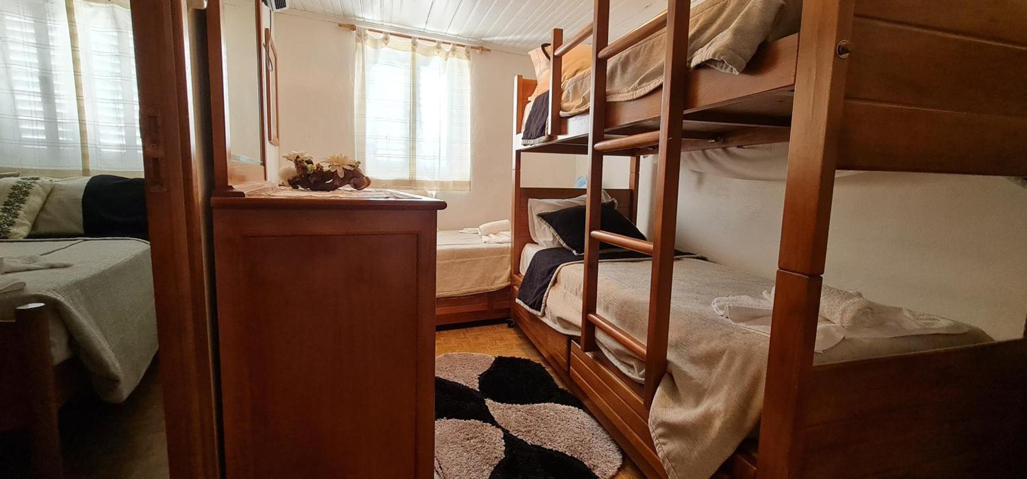 Casa Das Bonecas Кастро Дайре Екстериор снимка